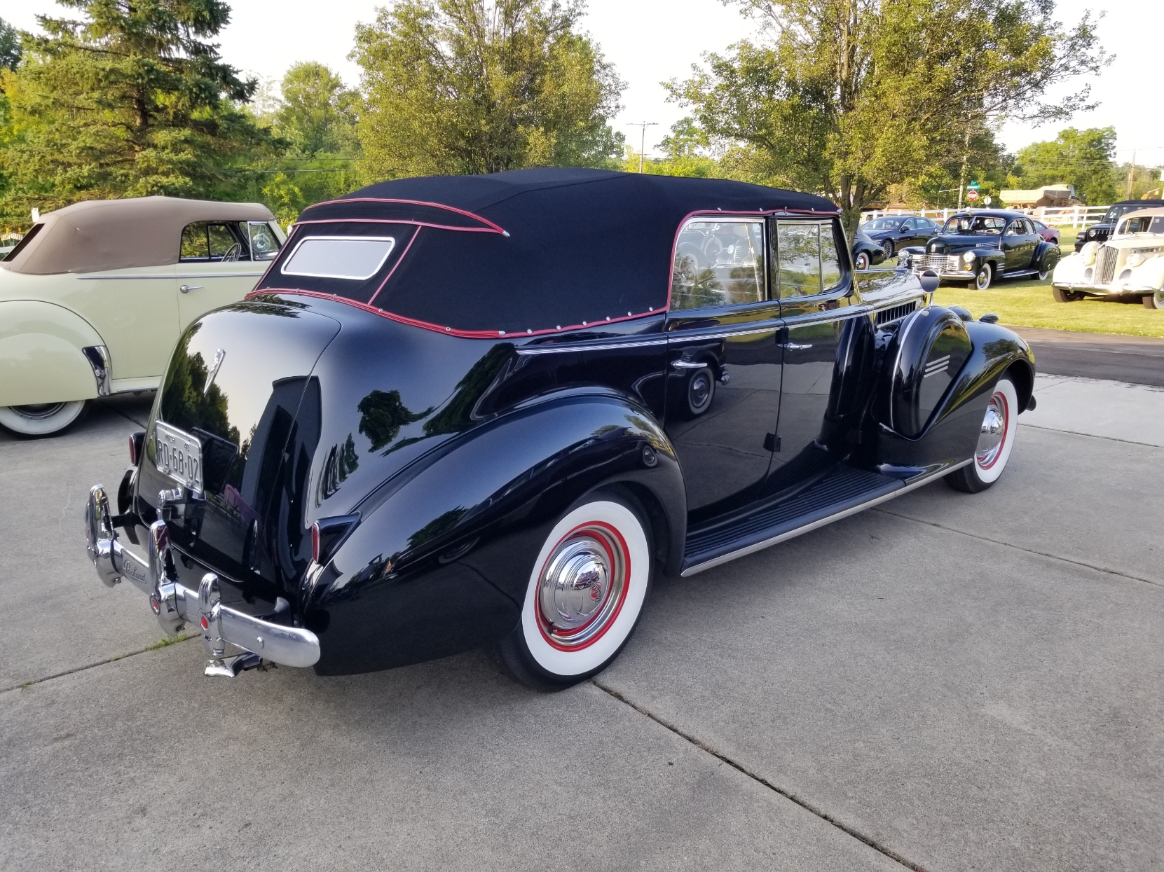 1940 120 1801 Convertible Sedan in Black