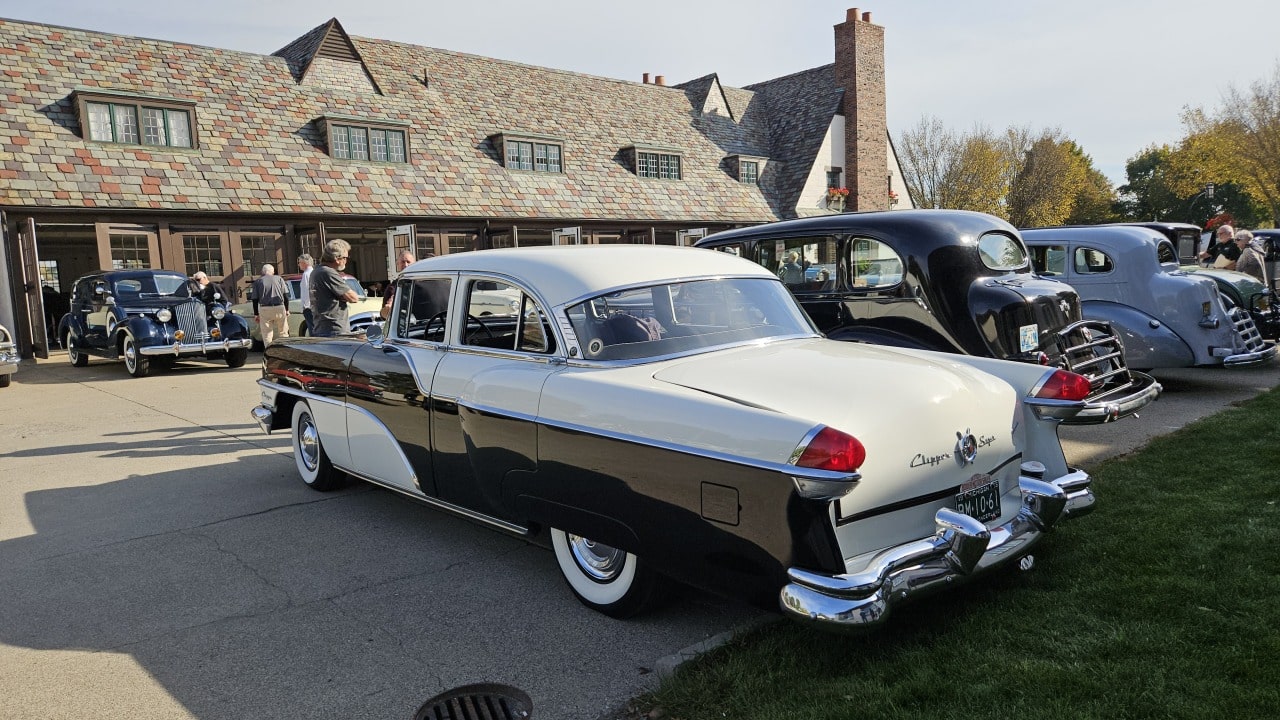 1955-Packard-Super-Clipper_