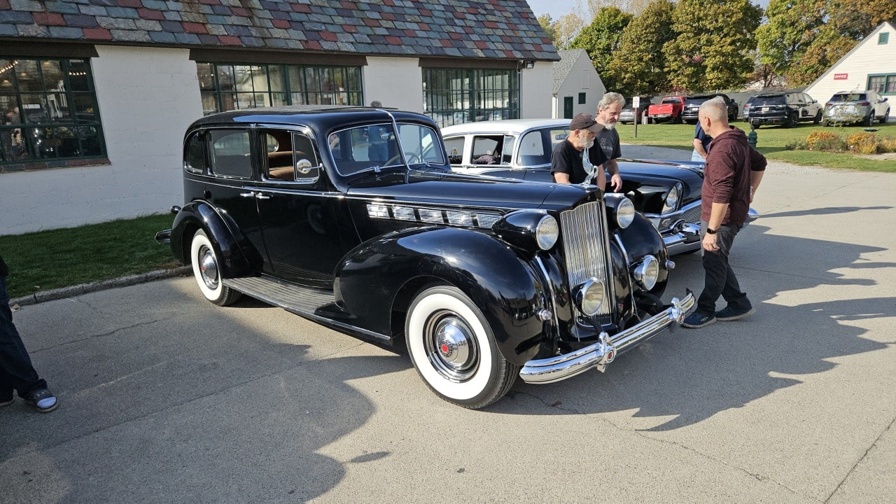 Packard-Super-Eight_