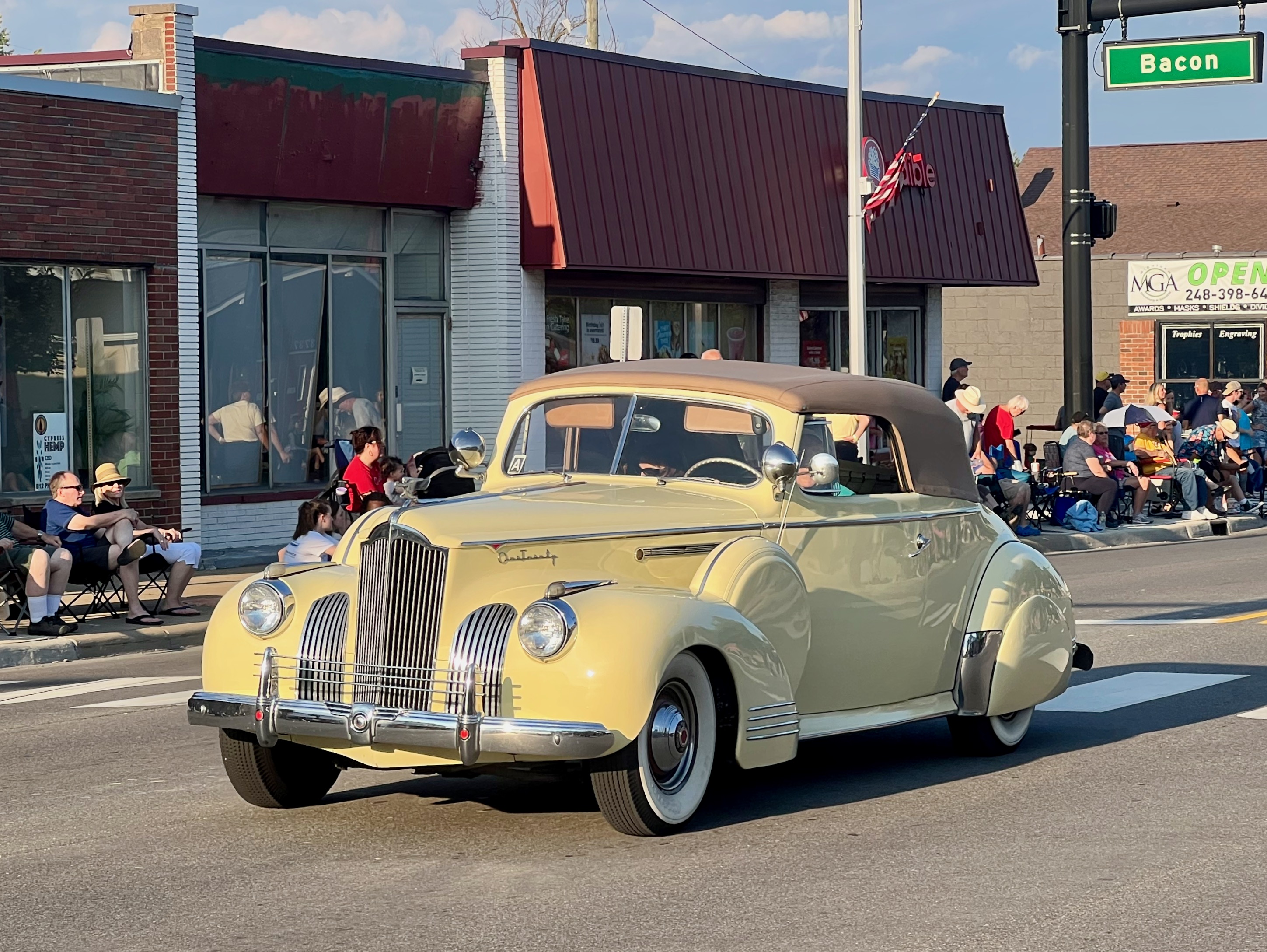 1941 Packard 120 Convertible Coupe in Yellow